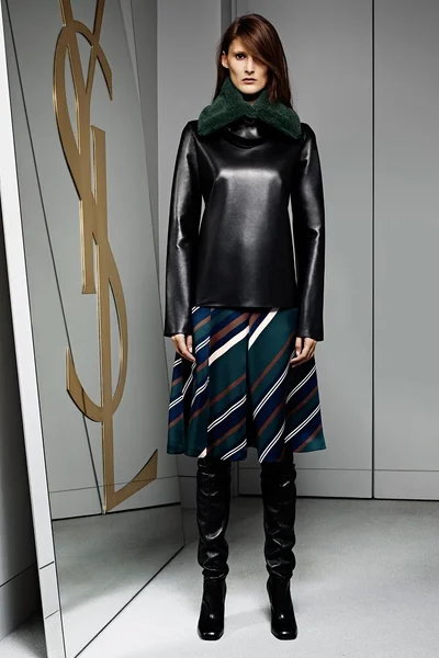 Look 17